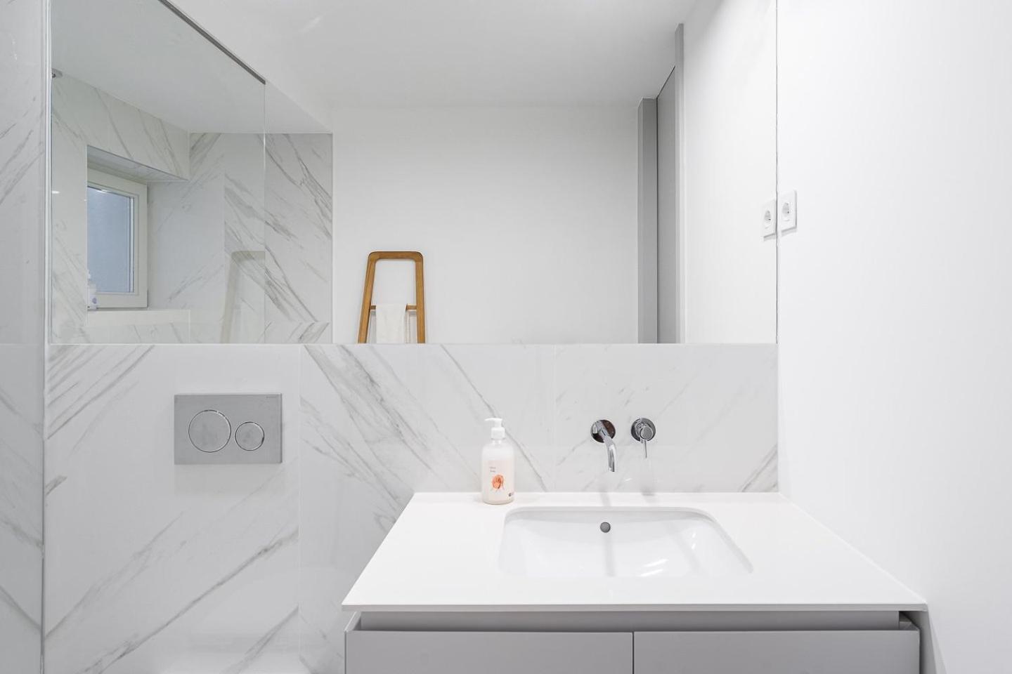 Ferienwohnung Guestready - Downtown Refuge With Private Parking Porto Exterior foto